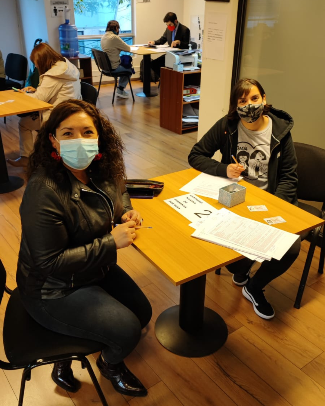 Post para Instagram Casa en Venta Moderno Marrón y Rosa (26)